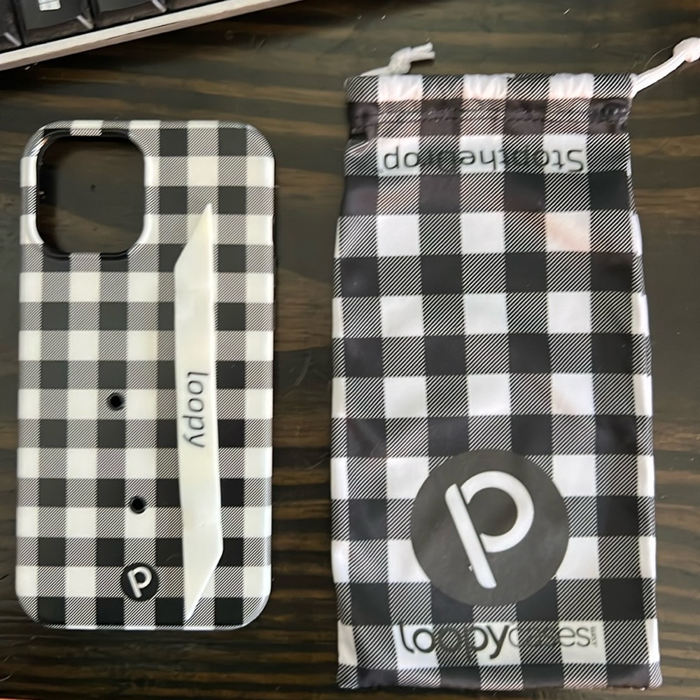 iPhone 13 Pro Max  lefty Loopy Case Buffalo Check Plaid